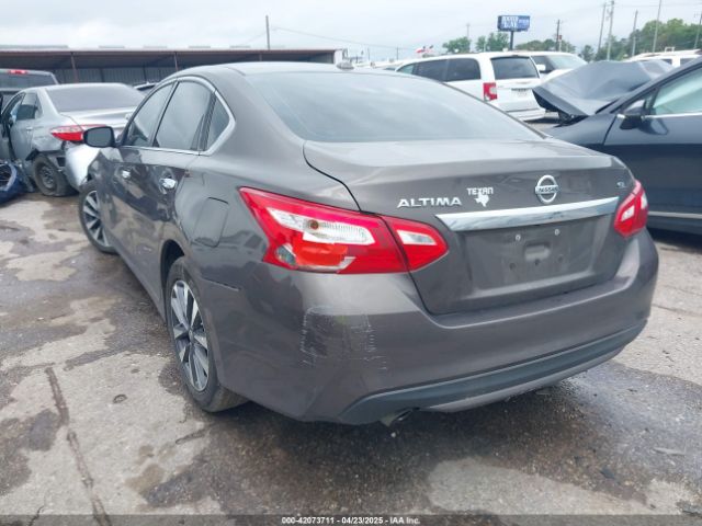 1N4AL3AP1HC211443 Nissan Altima 2.5 Sl
