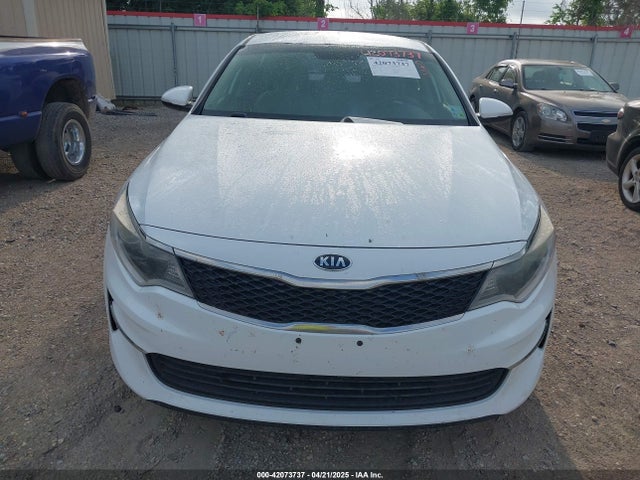 Продажа на аукционе авто 2017 Kia Optima Lx, vin: 5XXGT4L36HG167511, номер лота: 42073737
