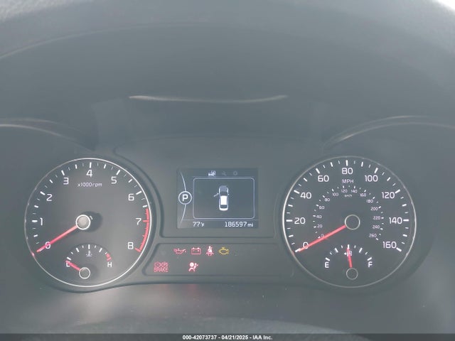 Продажа на аукционе авто 2017 Kia Optima Lx, vin: 5XXGT4L36HG167511, номер лота: 42073737