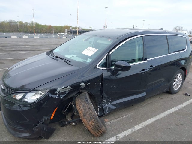 Chrysler Voyager Lx 2022 2C4RC1CG6NR204358 Image 17