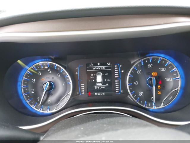 2022 CHRYSLER VOYAGER 2C4RC1CG6NR204358 Photo 6