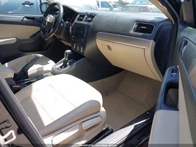 3VWD17AJ1FM304262 Volkswagen Jetta 1.8t Se