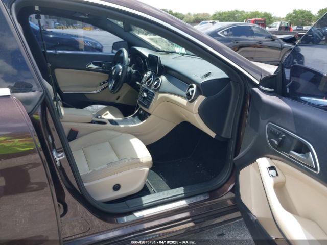 WDDSJ4EB5EN135496 Mercedes-Benz CLA 250