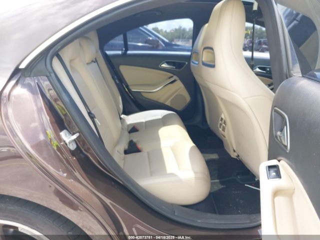 WDDSJ4EB5EN135496 Mercedes-Benz CLA 250