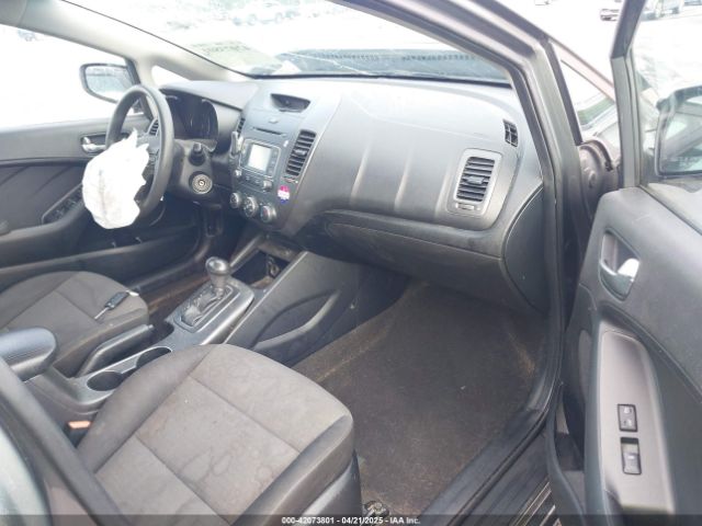 KNAFX4A63G5519277 KIA FORTE LX