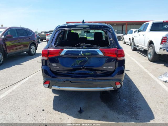 JA4AD2A30HZ042831 Mitsubishi Outlander Es