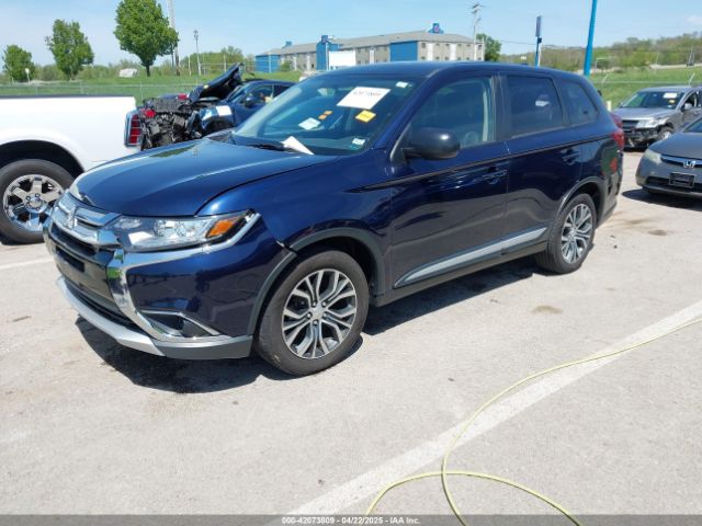 JA4AD2A30HZ042831 Mitsubishi Outlander Es