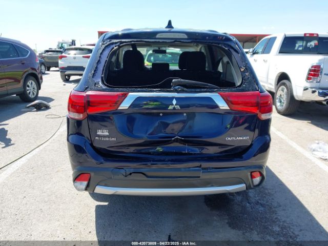 JA4AD2A30HZ042831 Mitsubishi Outlander Es