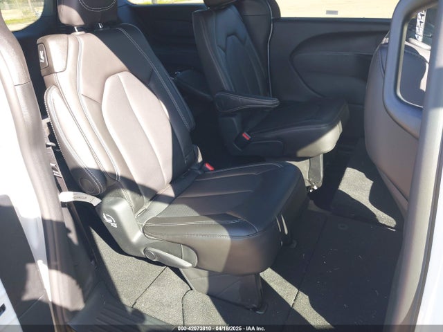 2C4RC1BG3SR551272 Chrysler Pacifica Select