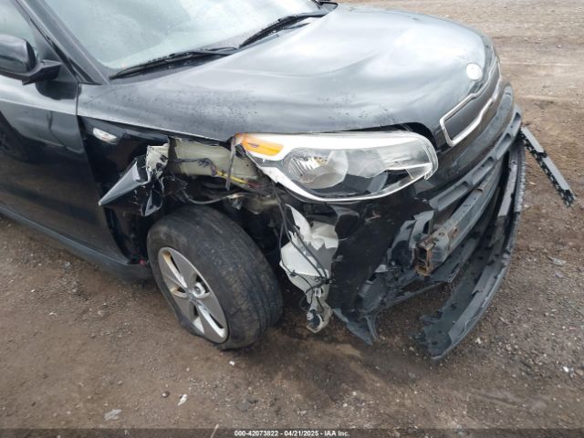 KNDJN2A21E7063477 KIA Soul