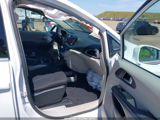 2C4RC1FG3MR596158 Chrysler Pacifica Touring