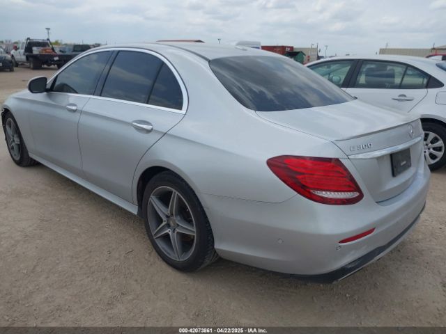 WDDZF4JBXHA048002 Mercedes-Benz E 300