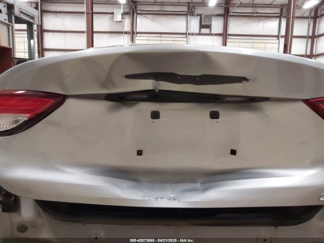 1C3CCCAB2FN698701 Chrysler 200 Limited
