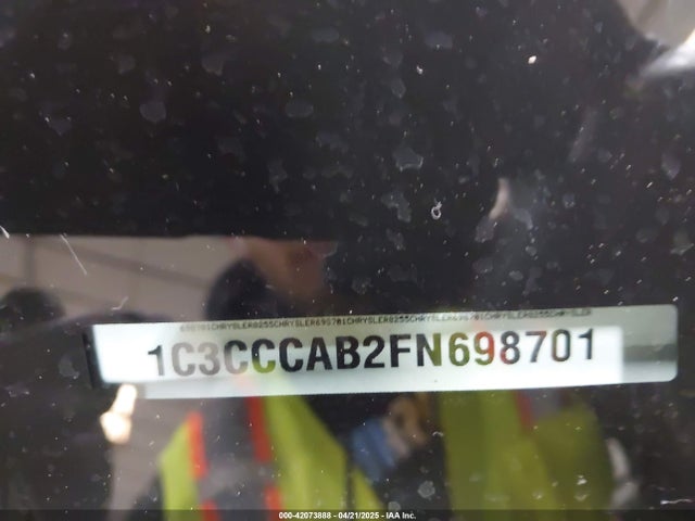 1C3CCCAB2FN698701 Chrysler 200 Limited