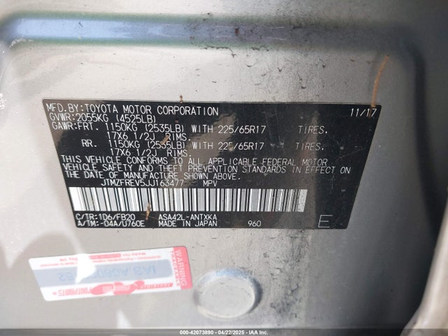 JTMZFREV5JJ163477 Toyota RAV4 LE