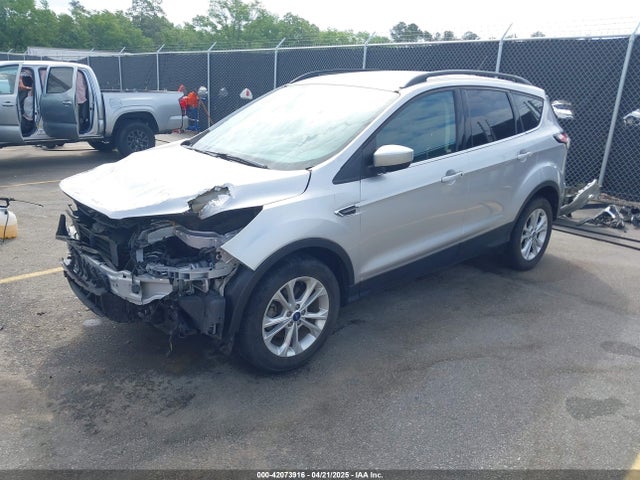 1FMCU0GD2HUC63942 Ford ESCAPE SE