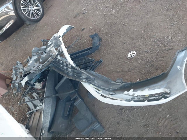 3VWC57BU8MM021217 Volkswagen tsi