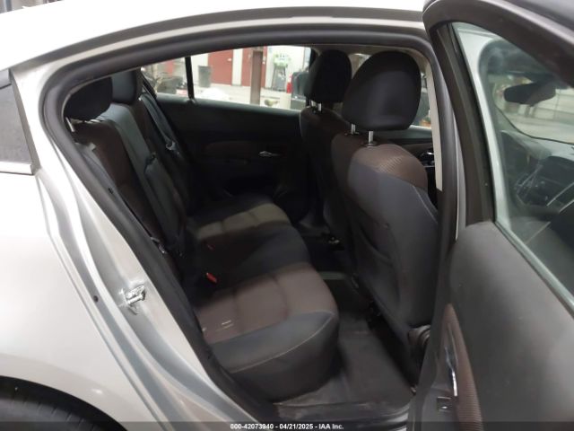 1G1PC5SB6F7264639 Chevrolet Cruze 1lt Auto