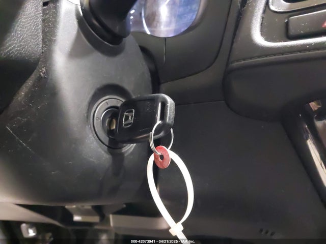3CZRU6H38KG713332 Honda HR-V LX