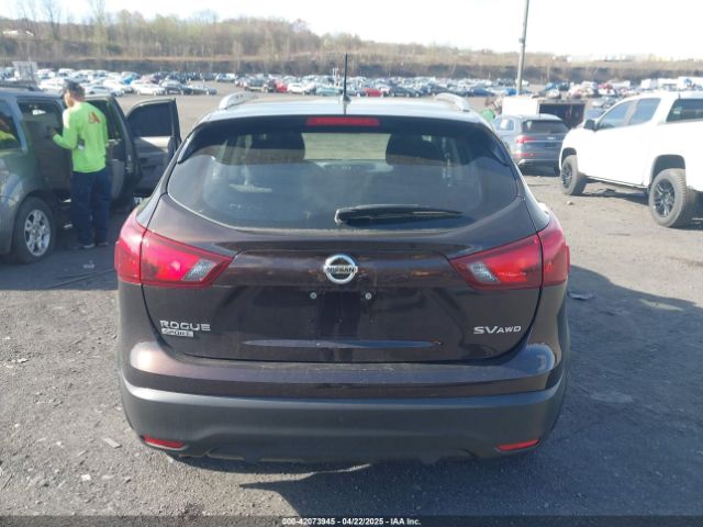 JN1BJ1CR6HW102713 Nissan Rogue Sport Sv