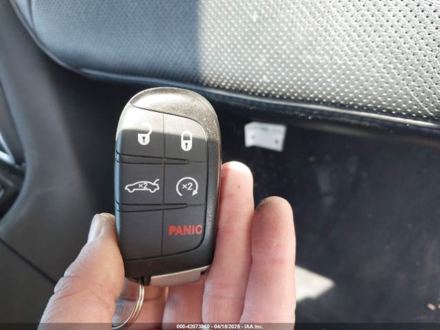 2019 CHRYSLER 300 2C3CCAEG9KH631199 Photo 10