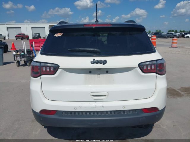 3C4NJCBB4JT487596 Jeep Compass Altitude Fwd