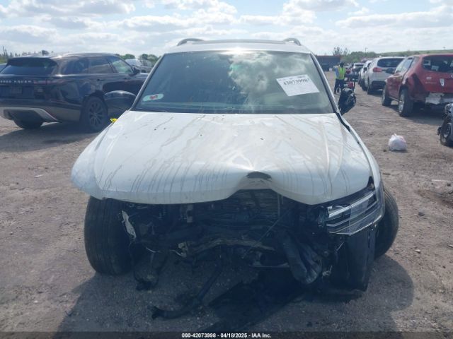 3VVCB7AX5NM040222 Volkswagen Tiguan 2.0t Se R-line Black