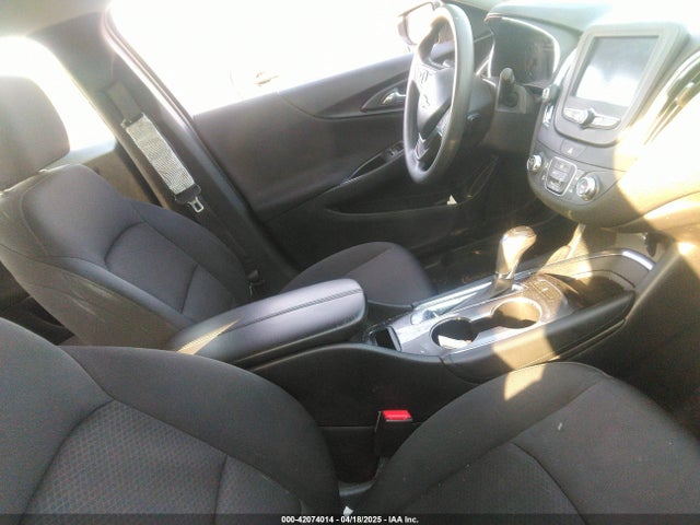 1G1ZE5ST4GF227317 Chevrolet MALIBU 1LT