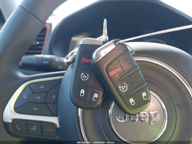 ZACCJBABXJPH67405 Jeep Renegade Upland Edition 4x4