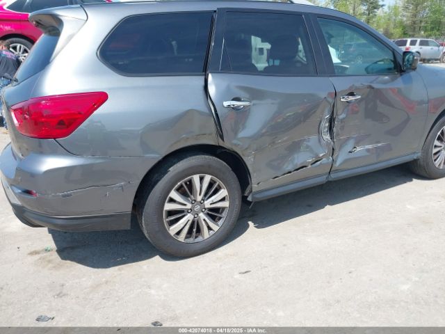 5N1DR2MN0JC613157 Nissan Pathfinder Sl