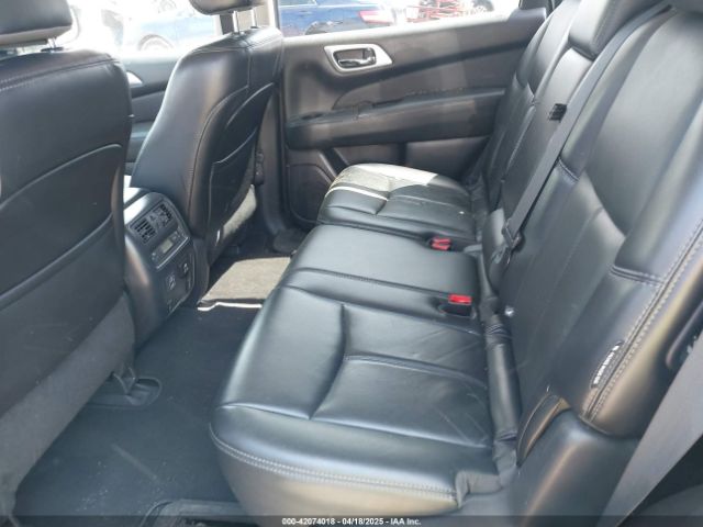 5N1DR2MN0JC613157 Nissan Pathfinder Sl