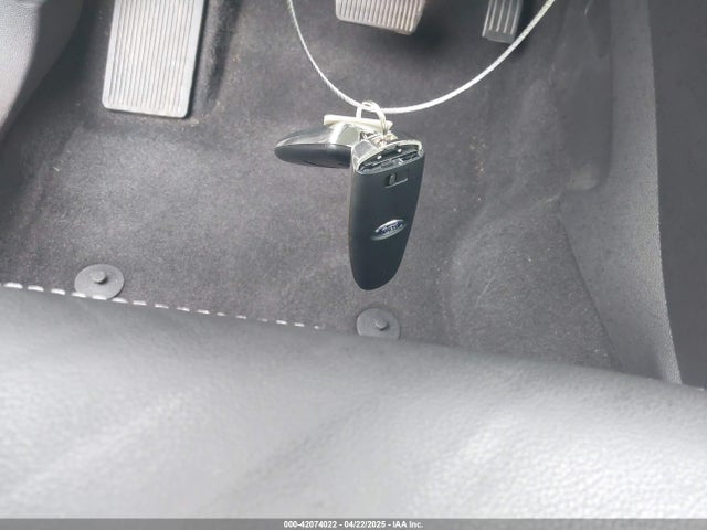1FMCU9J94KUA43850 Ford Escape Titanium