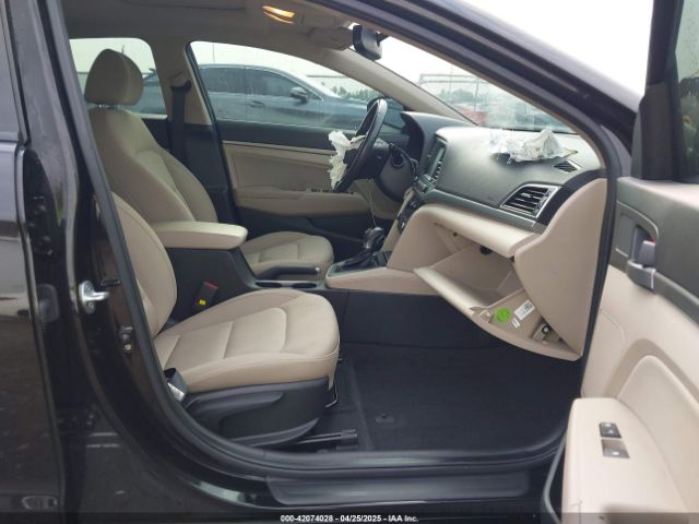 KMHD84LF0JU678013 Hyundai Elantra Value Edition
