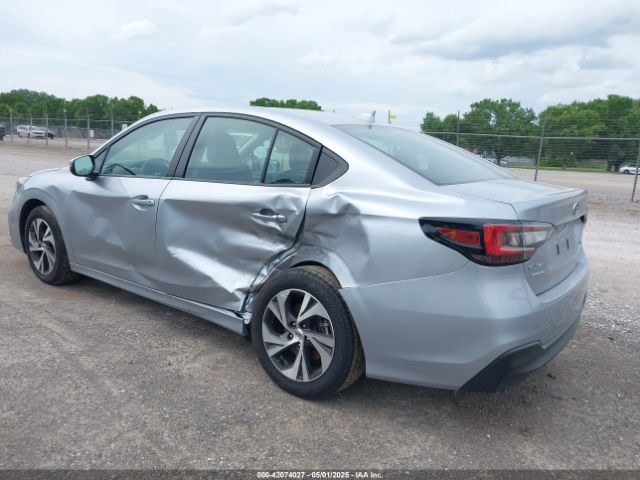 4S3BWAF61P3012501 Subaru Legacy Premium
