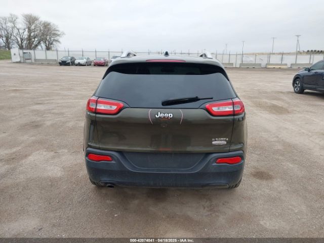 1C4PJLCB2FW754016 Jeep Cherokee Latitude