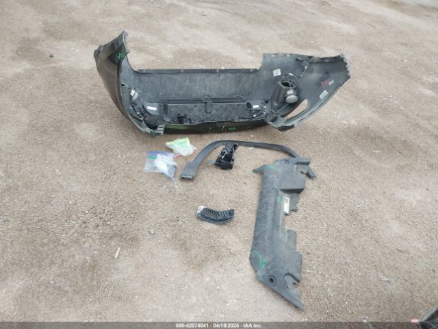1C4PJLCB2FW754016 Jeep Cherokee Latitude