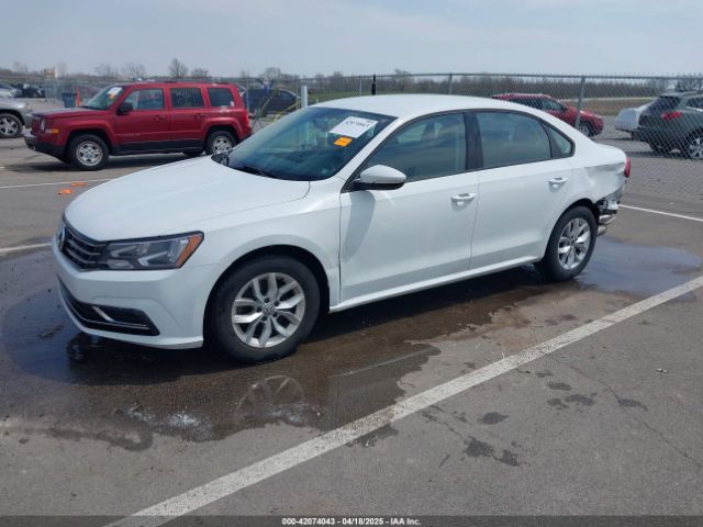 1VWAA7A32JC011176 Volkswagen Passat 2.0t R-line/2.0t S