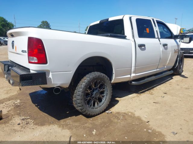 3C6UR5CL9JG209350 RAM 2500 Tradesman  4x4 6'4 Box