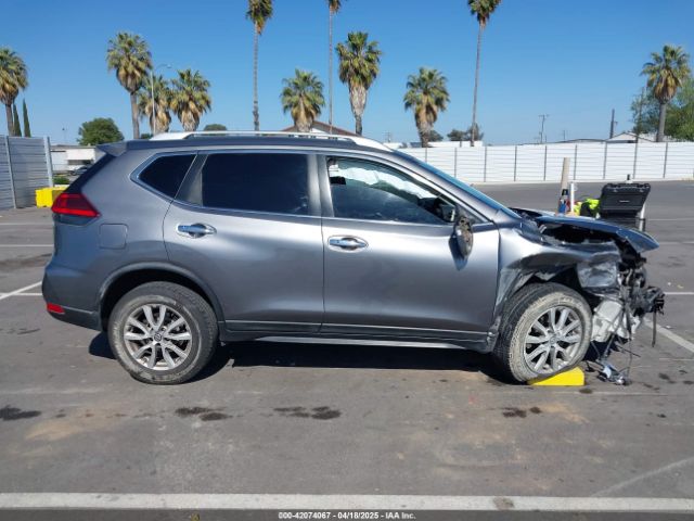 KNMAT2MT7HP522011 Nissan ROGUE SV