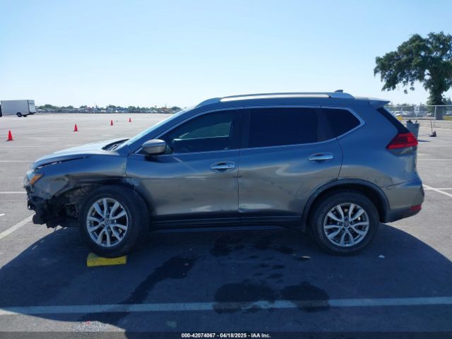KNMAT2MT7HP522011 Nissan ROGUE SV