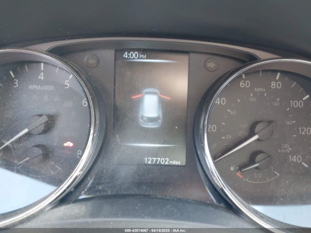 KNMAT2MT7HP522011 Nissan ROGUE SV