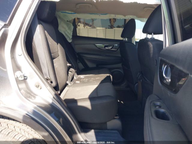 KNMAT2MT7HP522011 Nissan ROGUE SV