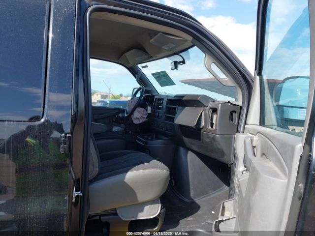 1GTW7BFP1P1165243 GMC Savana Cargo Rwd 2500 Extended Wheelbase Work Van