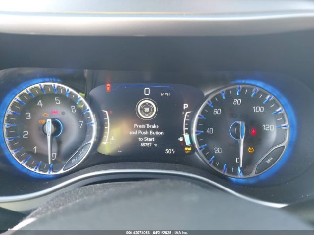 2C4RC1FG9NR158021 Chrysler Pacifica Touring