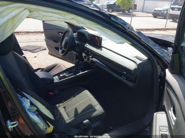 1HGCY2F59RA011351 Honda Accord Hybrid Sport