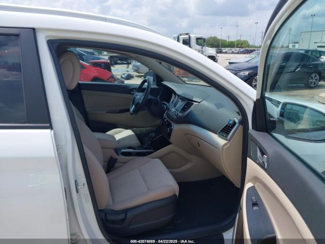 KM8J33A21GU079870 Hyundai Tucson Sport