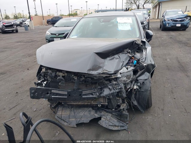 3MYDLBYV6KY517138 Toyota p5v