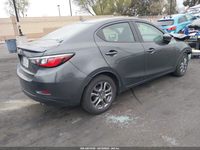 2019 TOYOTA YARIS 3MYDLBYV6KY517138 Photo 3