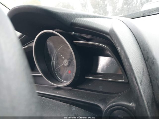 2019 TOYOTA YARIS 3MYDLBYV6KY517138 Photo 6