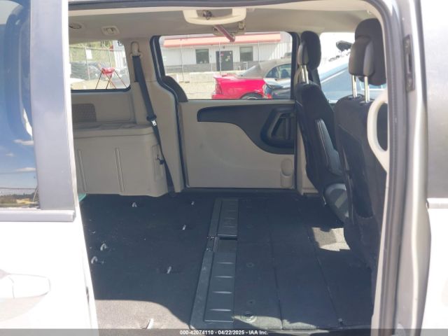2C4RDGBGXGR220549 Dodge Grand Caravan Se